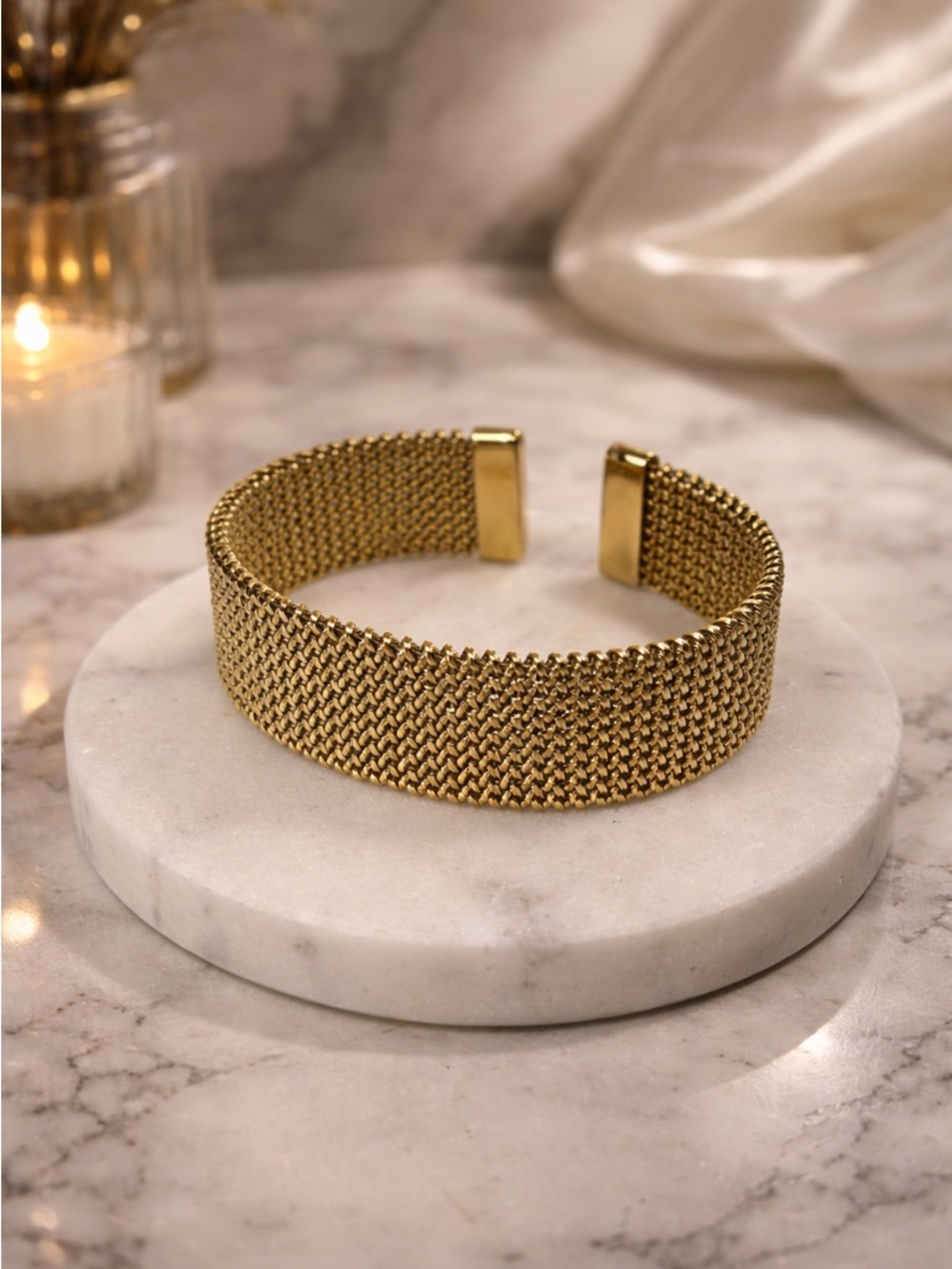 Timeless Gold Mesh Cuff Bracelet – Stainless Steel, Gold Plated, non tarnish